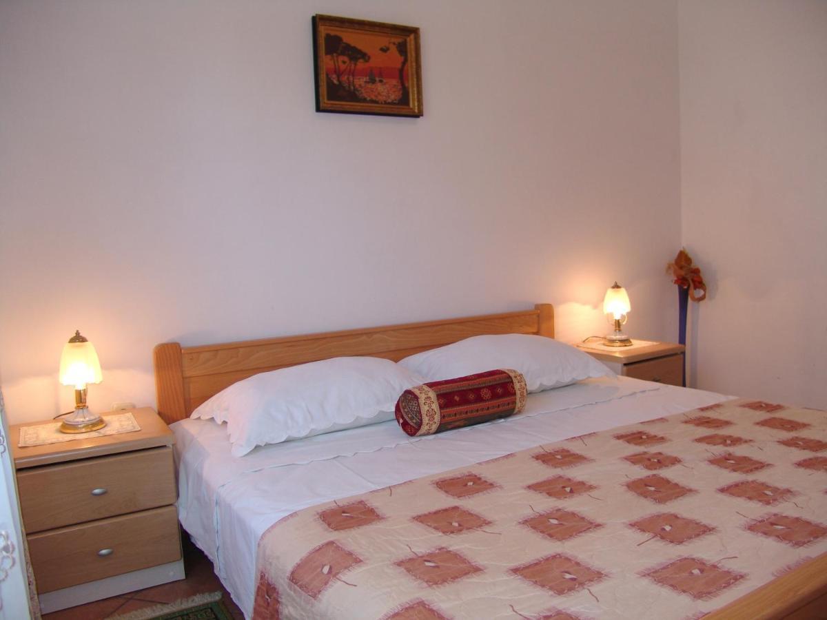 Apartments Bozica Krk Town Zewnętrze zdjęcie