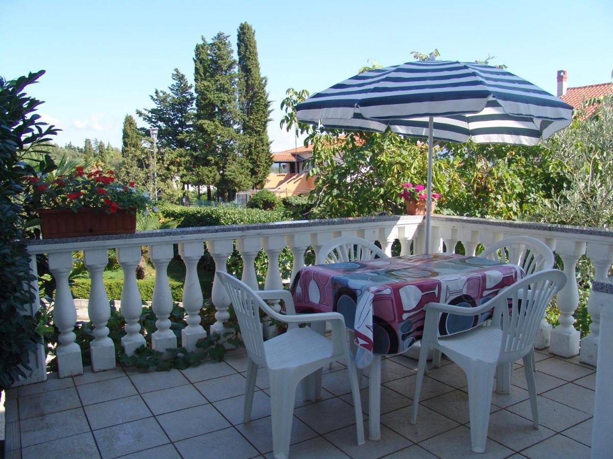 Apartments Bozica Krk Town Zewnętrze zdjęcie