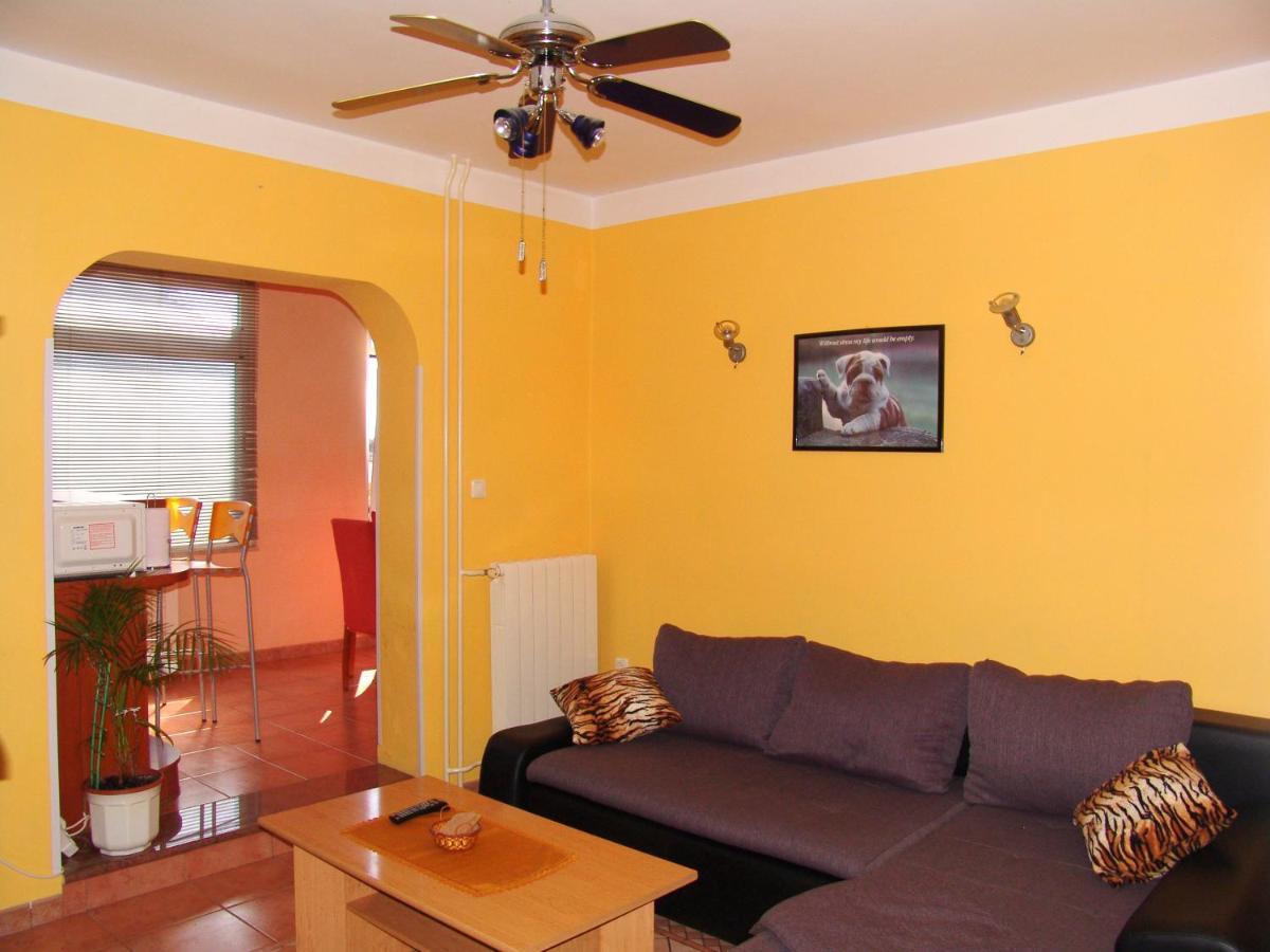 Apartments Bozica Krk Town Zewnętrze zdjęcie